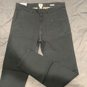 Black H&M Khakis Pants 34 x 43